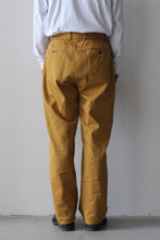 Load image into Gallery viewer, NEAT CHINO / MUSTARD [金沢店]