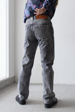 Load image into Gallery viewer, STRAIGHT CUT JEANS / MARBLE WASH [30%OFF]