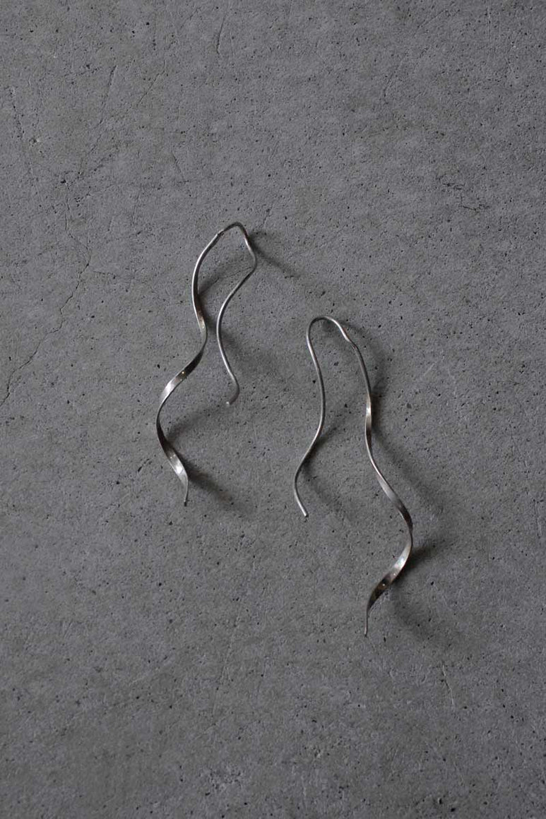 925 SILVER EARRINGS / SILVER