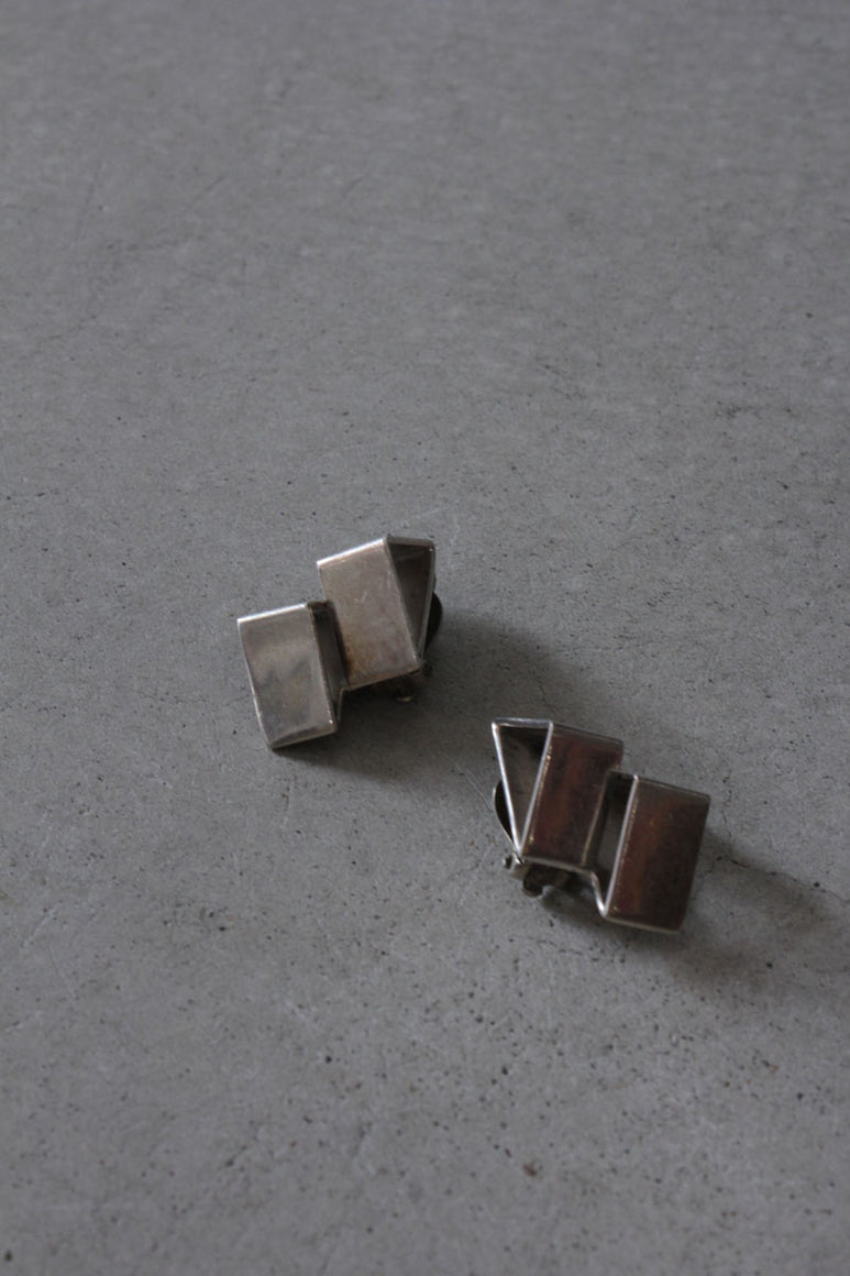 925 SILVER EARRINGS / SILVER